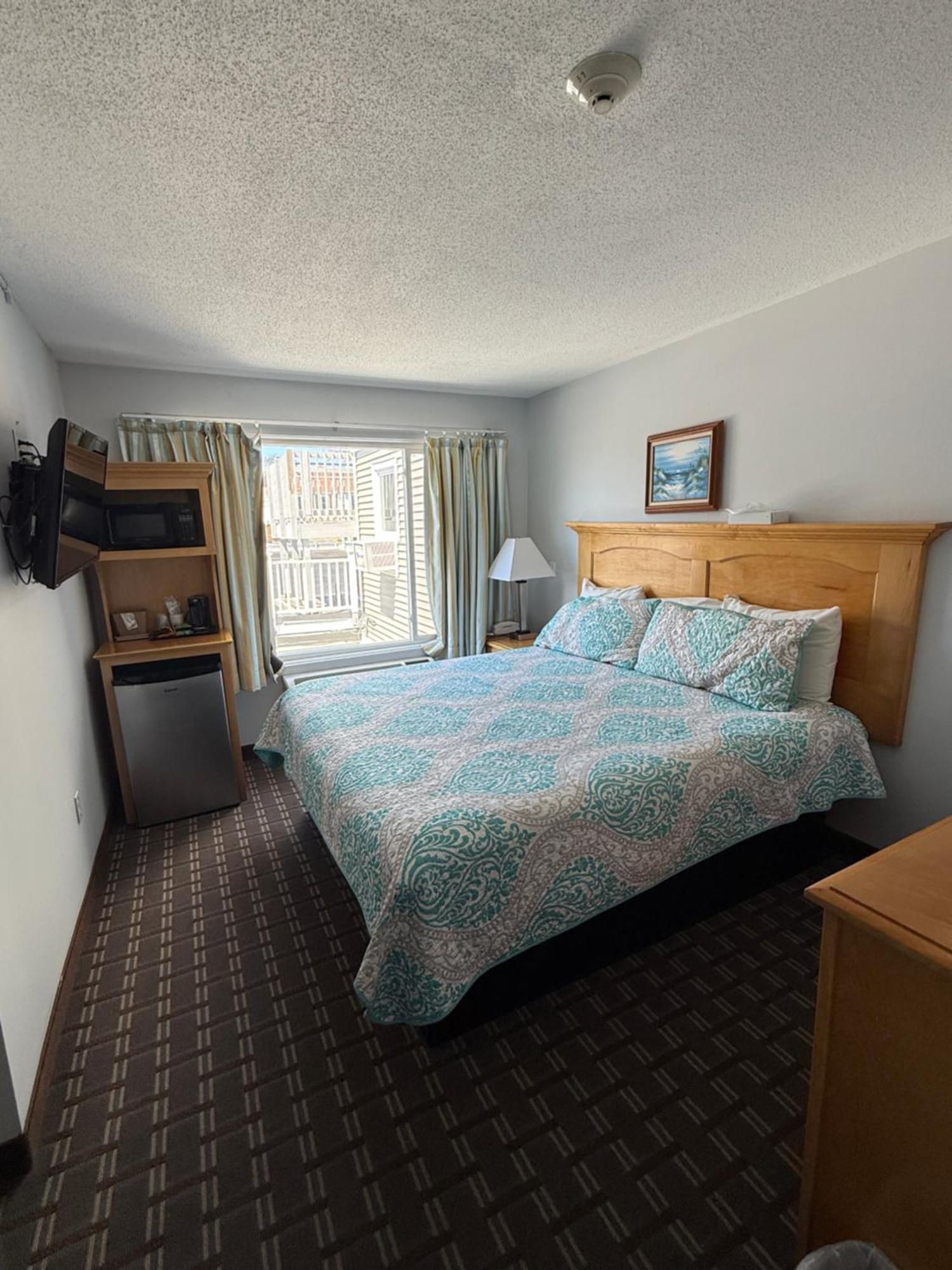 The Atlantic House 3*